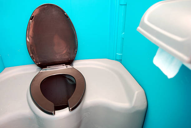 Best Portable toilet rental cost  in Hazardville, CT
