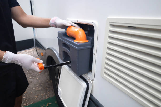 Portable Toilet Options We Offer in Hazardville, CT